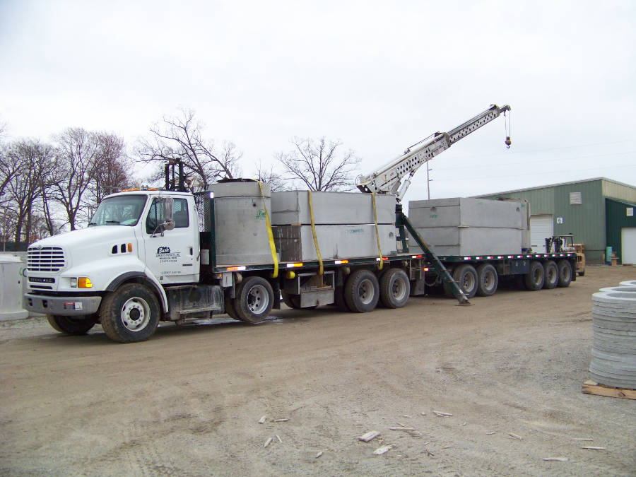 Bush Concrete products, Inc. Muskegon Michigan precast delivery & trucking