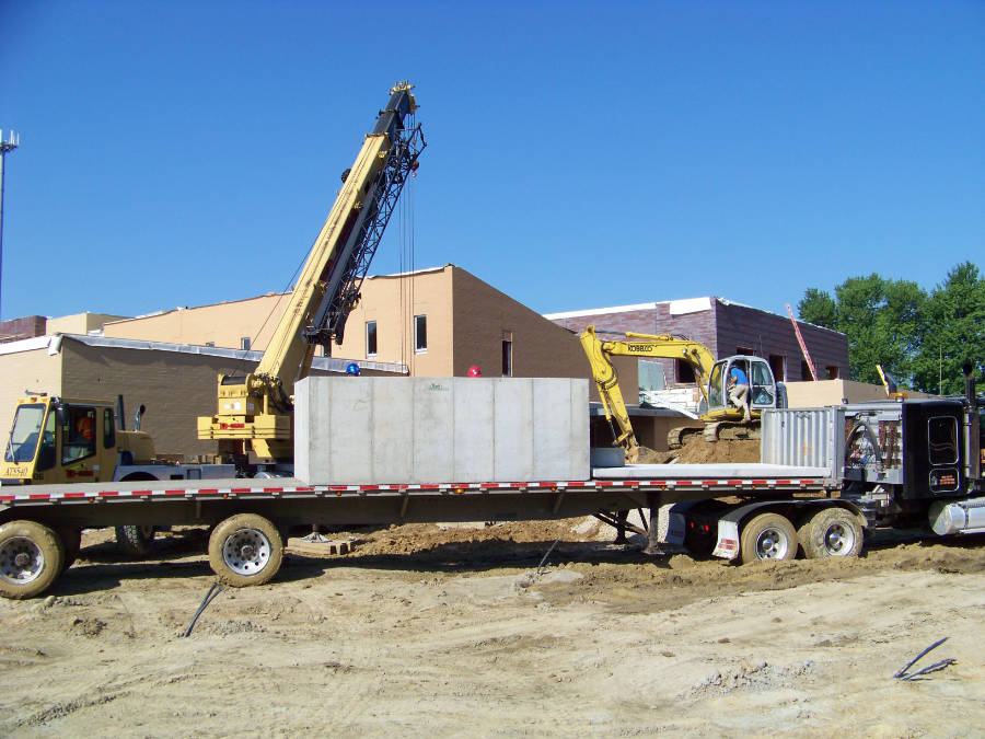 Bush Concrete products, Inc. Muskegon Michigan precast delivery & trucking